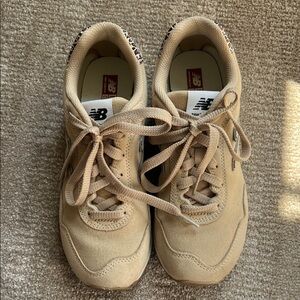New Balance Tan Canvas Lace-Up Sneakers